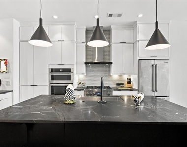 3573 Parkside Way - Photo Thumbnail 8