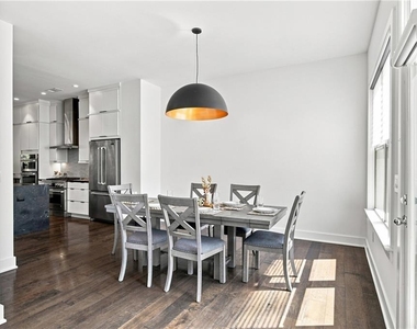 3573 Parkside Way - Photo Thumbnail 13