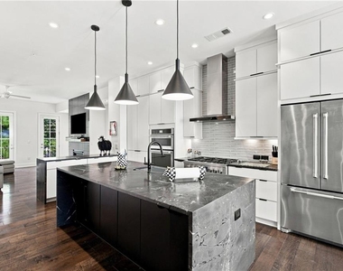 3573 Parkside Way - Photo Thumbnail 9