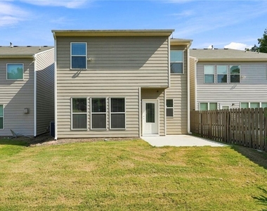 4615 Woodbine Way - Photo Thumbnail 19