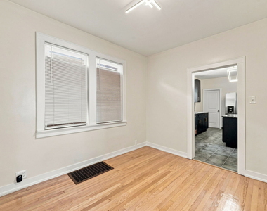 310 E 138th Street - Photo Thumbnail 13