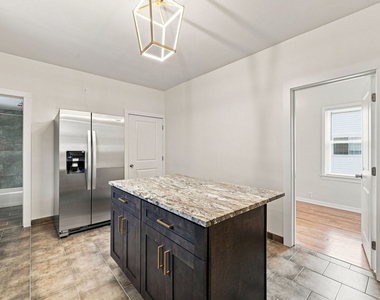 310 E 138th Street - Photo Thumbnail 7