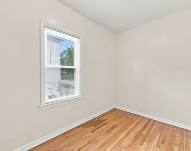 310 E 138th Street - Photo Thumbnail 17