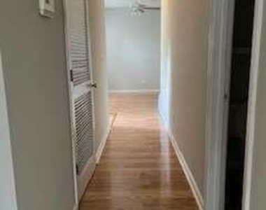 5335 Willow Park Boulevard - Photo Thumbnail 5