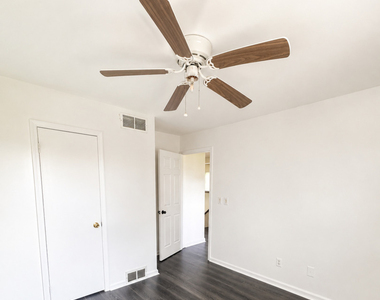 1108 E 5th Street - Photo Thumbnail 3