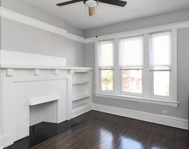 1251 W Rosemont Avenue - Photo Thumbnail 3