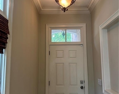 6032 Coldwater Point - Photo Thumbnail 25