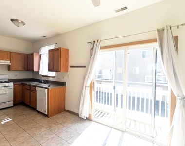 1766 Fieldstone Drive N - Photo Thumbnail 4