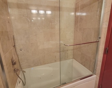 342 W Jervey Lane - Photo Thumbnail 15