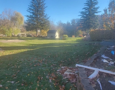 342 W Jervey Lane - Photo Thumbnail 3