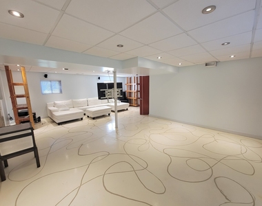 342 W Jervey Lane - Photo Thumbnail 21