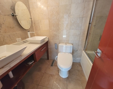 342 W Jervey Lane - Photo Thumbnail 13