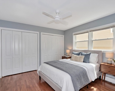 9628 Kilpatrick Avenue - Photo Thumbnail 11