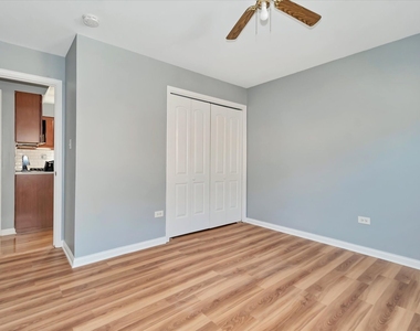 9628 Kilpatrick Avenue - Photo Thumbnail 17
