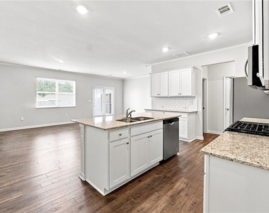 2614 Poppy Court - Photo Thumbnail 8