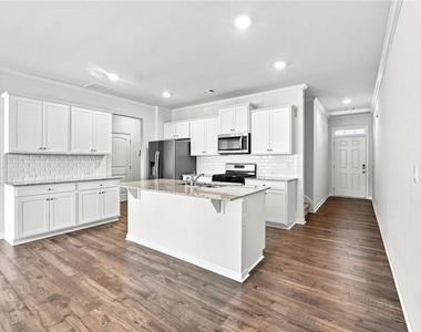 2614 Poppy Court - Photo Thumbnail 6