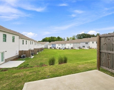 2614 Poppy Court - Photo Thumbnail 26