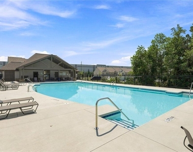 2614 Poppy Court - Photo Thumbnail 28