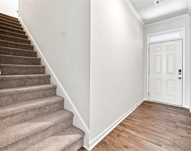2614 Poppy Court - Photo Thumbnail 2