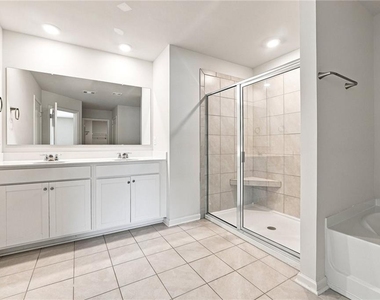 2614 Poppy Court - Photo Thumbnail 15