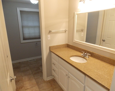 209 Cedarbrook Road - Photo Thumbnail 6