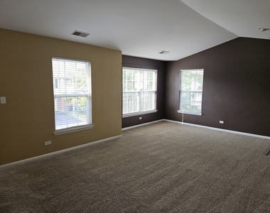 2243 Rockefeller Drive - Photo Thumbnail 11