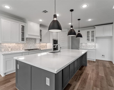 29114 Hauter Way - Photo Thumbnail 17