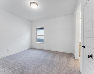 29114 Hauter Way - Photo Thumbnail 38