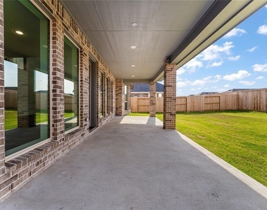 29114 Hauter Way - Photo Thumbnail 47