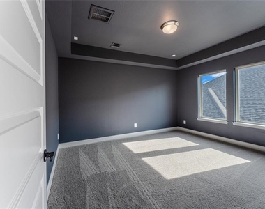 29114 Hauter Way - Photo Thumbnail 36