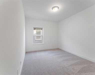 29114 Hauter Way - Photo Thumbnail 41