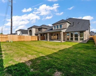 29114 Hauter Way - Photo Thumbnail 46