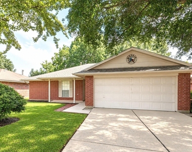 7823 Sawmill Trail - Photo Thumbnail 28