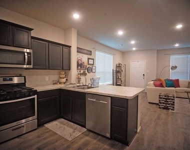 12727 Taymouth Manor Drive - Photo Thumbnail 13