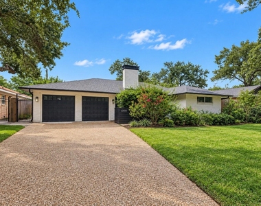 10819 Oasis Drive - Photo Thumbnail 1