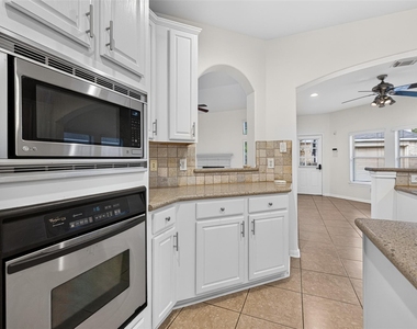 21810 Blossom Brook Lane - Photo Thumbnail 17
