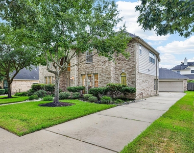 21810 Blossom Brook Lane - Photo Thumbnail 4