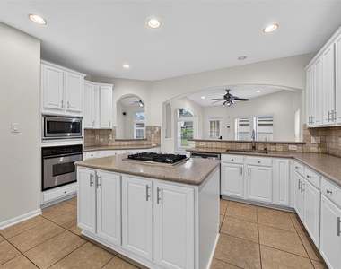 21810 Blossom Brook Lane - Photo Thumbnail 15