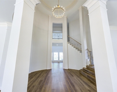 3007 Mullingar Walk - Photo Thumbnail 1