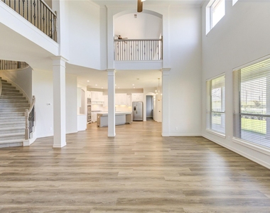 3007 Mullingar Walk - Photo Thumbnail 16