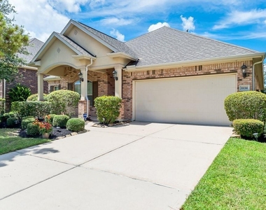 6114 Brookmall - Photo Thumbnail 2