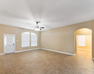 6114 Brookmall - Photo Thumbnail 11