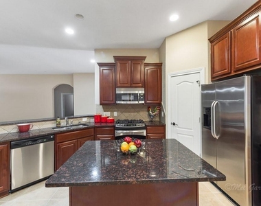6114 Brookmall - Photo Thumbnail 9