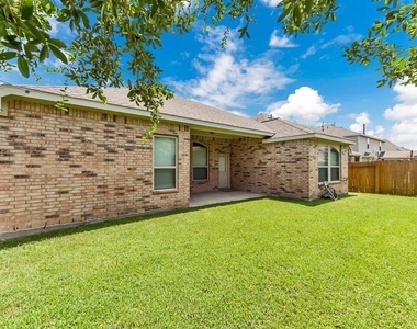 6114 Brookmall - Photo Thumbnail 24