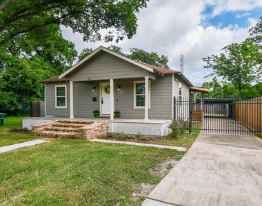 311 E 35th Street - Photo Thumbnail 1