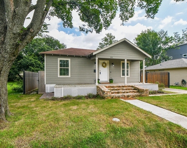 311 E 35th Street - Photo Thumbnail 31