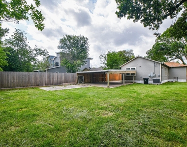 311 E 35th Street - Photo Thumbnail 29