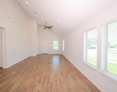 21534 Cypress Trellis Drive - Photo Thumbnail 9