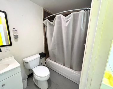 1310 Nance Street - Photo Thumbnail 2