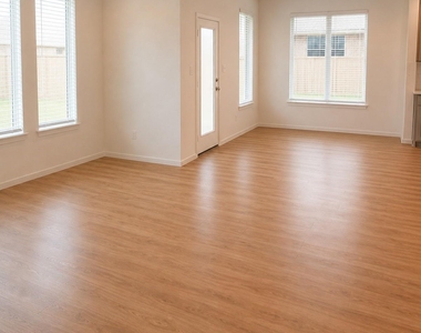 19118 Pegara Manor Dr Drive - Photo Thumbnail 4